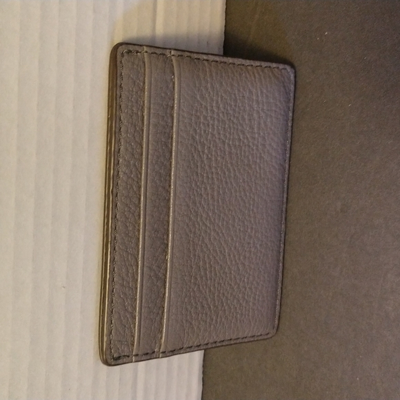 Nwot. Michael kors credit card holder. - Picture 2 of 2